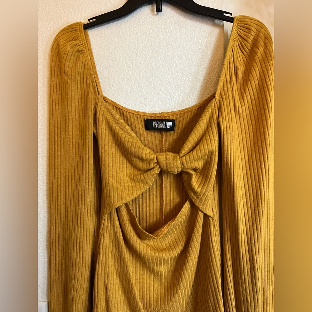Reformation Top - Picture 3 of 4